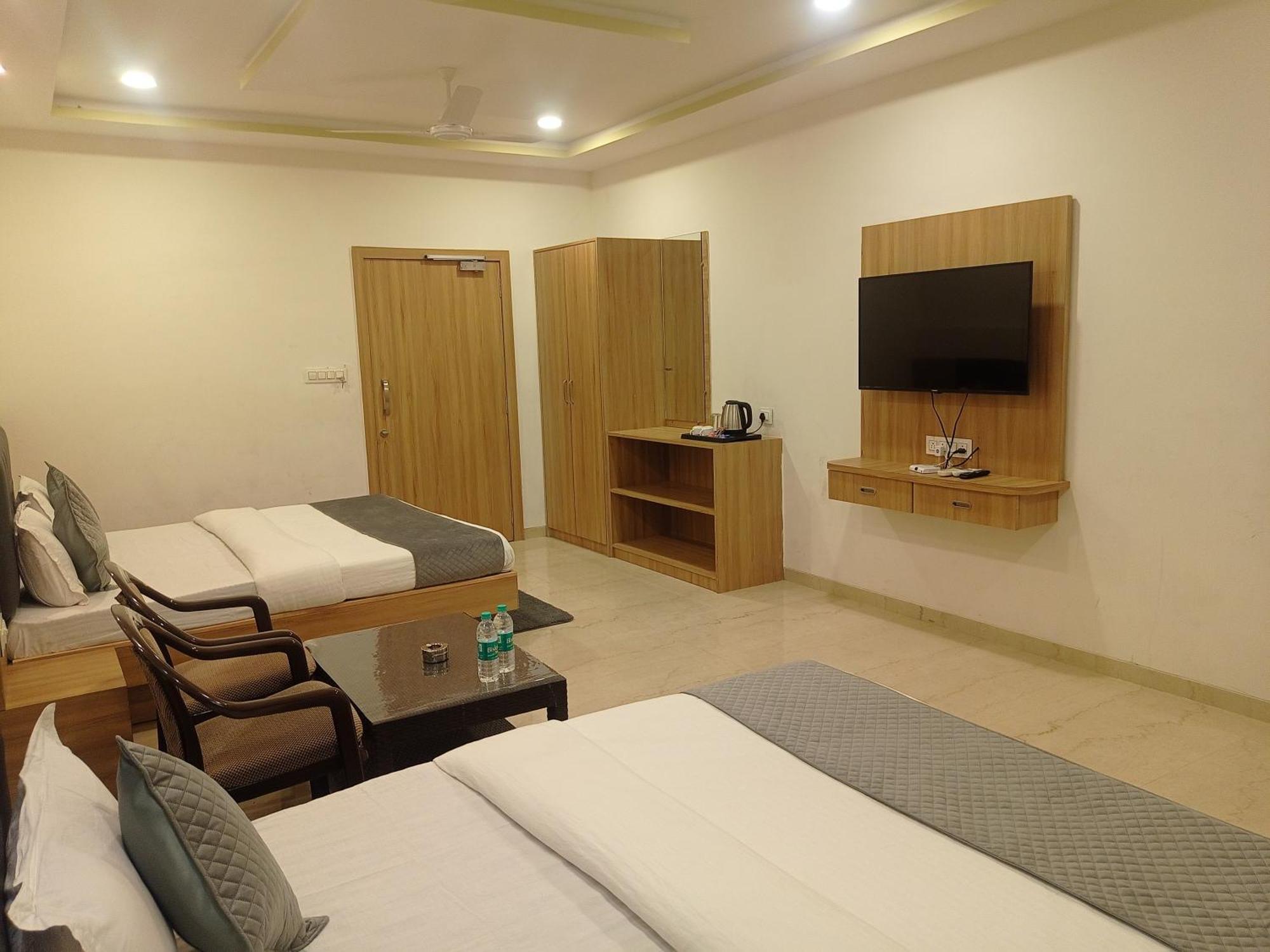 Sun Stone Hotel & Club - Jawai Sheoganj エクステリア 写真