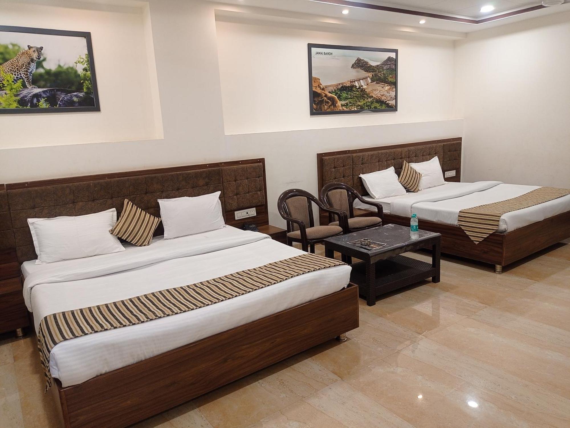 Sun Stone Hotel & Club - Jawai Sheoganj エクステリア 写真
