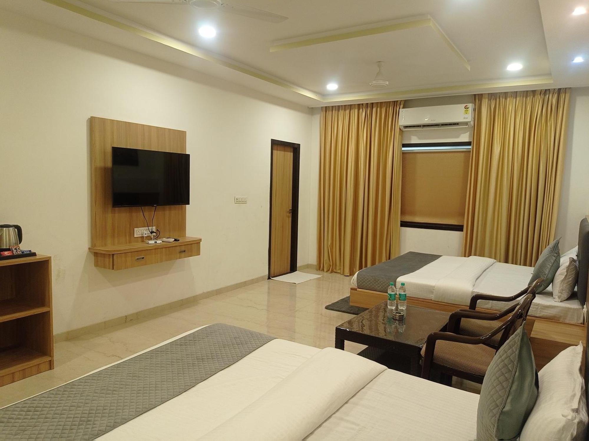 Sun Stone Hotel & Club - Jawai Sheoganj エクステリア 写真