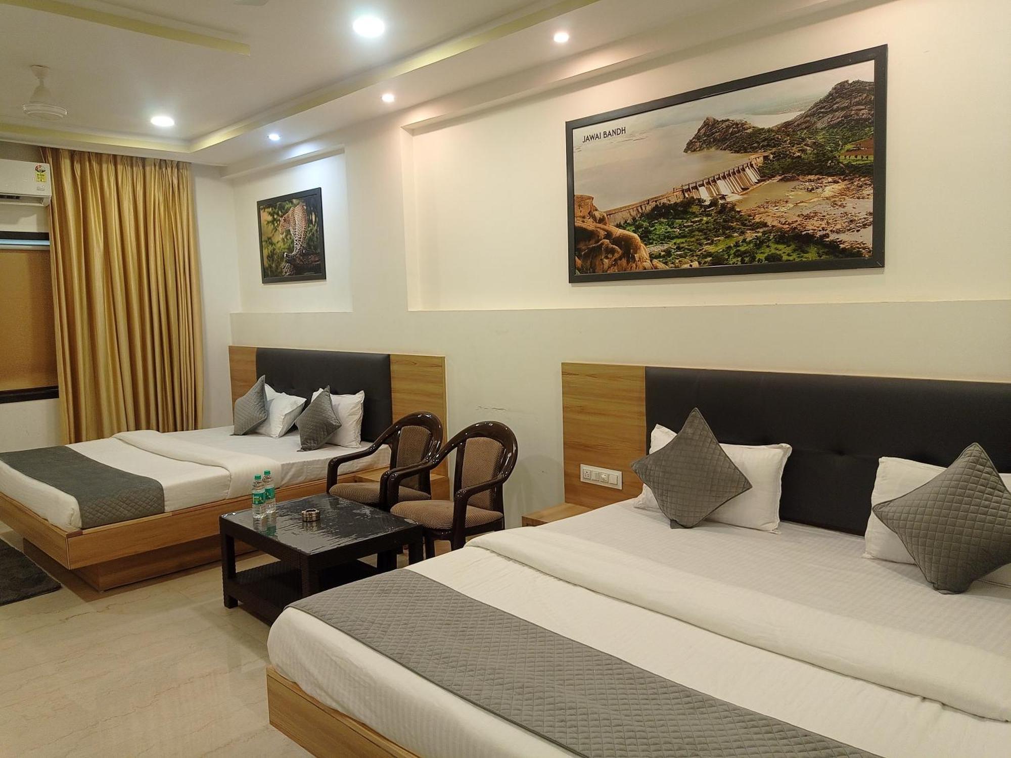 Sun Stone Hotel & Club - Jawai Sheoganj エクステリア 写真