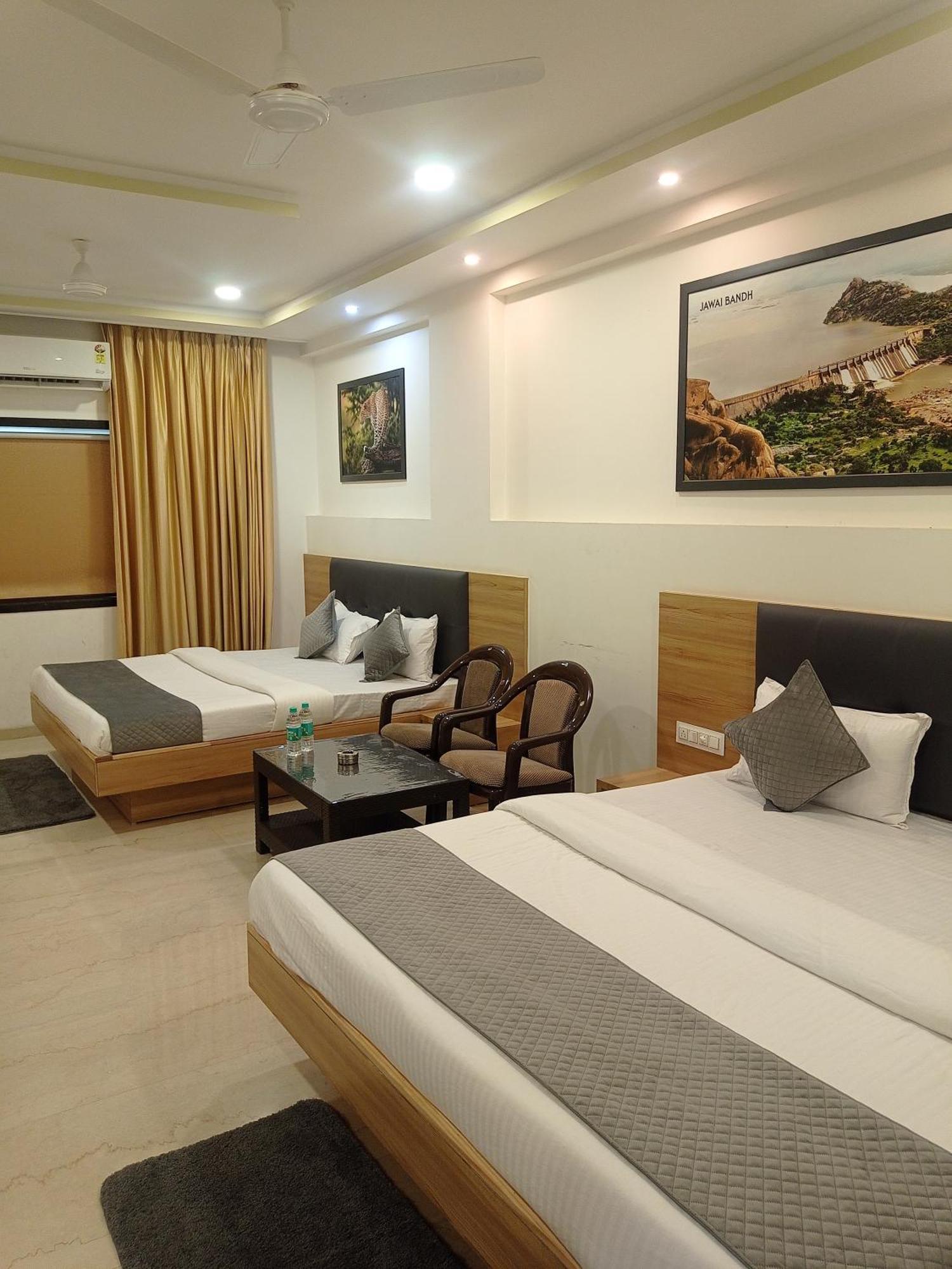 Sun Stone Hotel & Club - Jawai Sheoganj エクステリア 写真